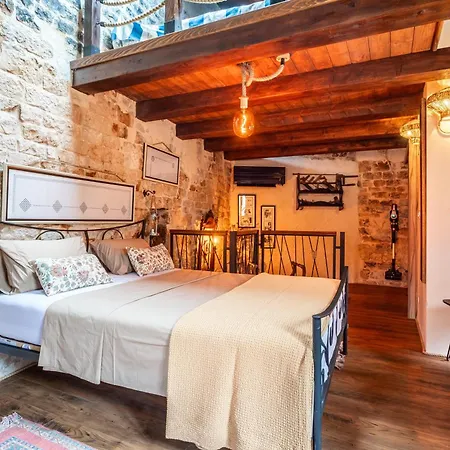 Traditional Vedran In A Stone House In The Very Center Of *